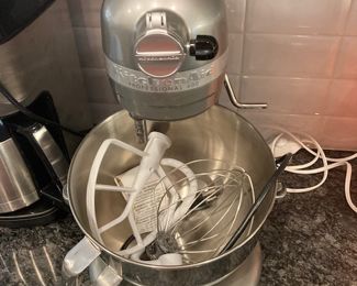 Kitchen Aid 600 Professional mixer
