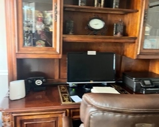 Desk office furniture