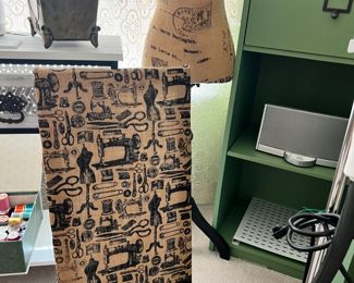 decorative sewing form