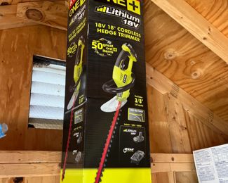 hedge trimmer