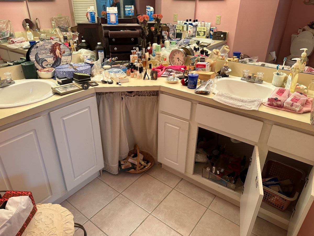 ESTATE SALE Rockledge starts on 8/25/2023