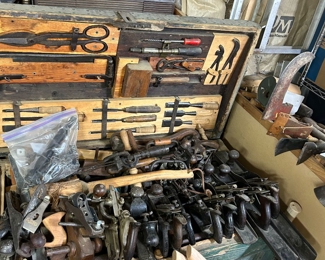 Hand tools