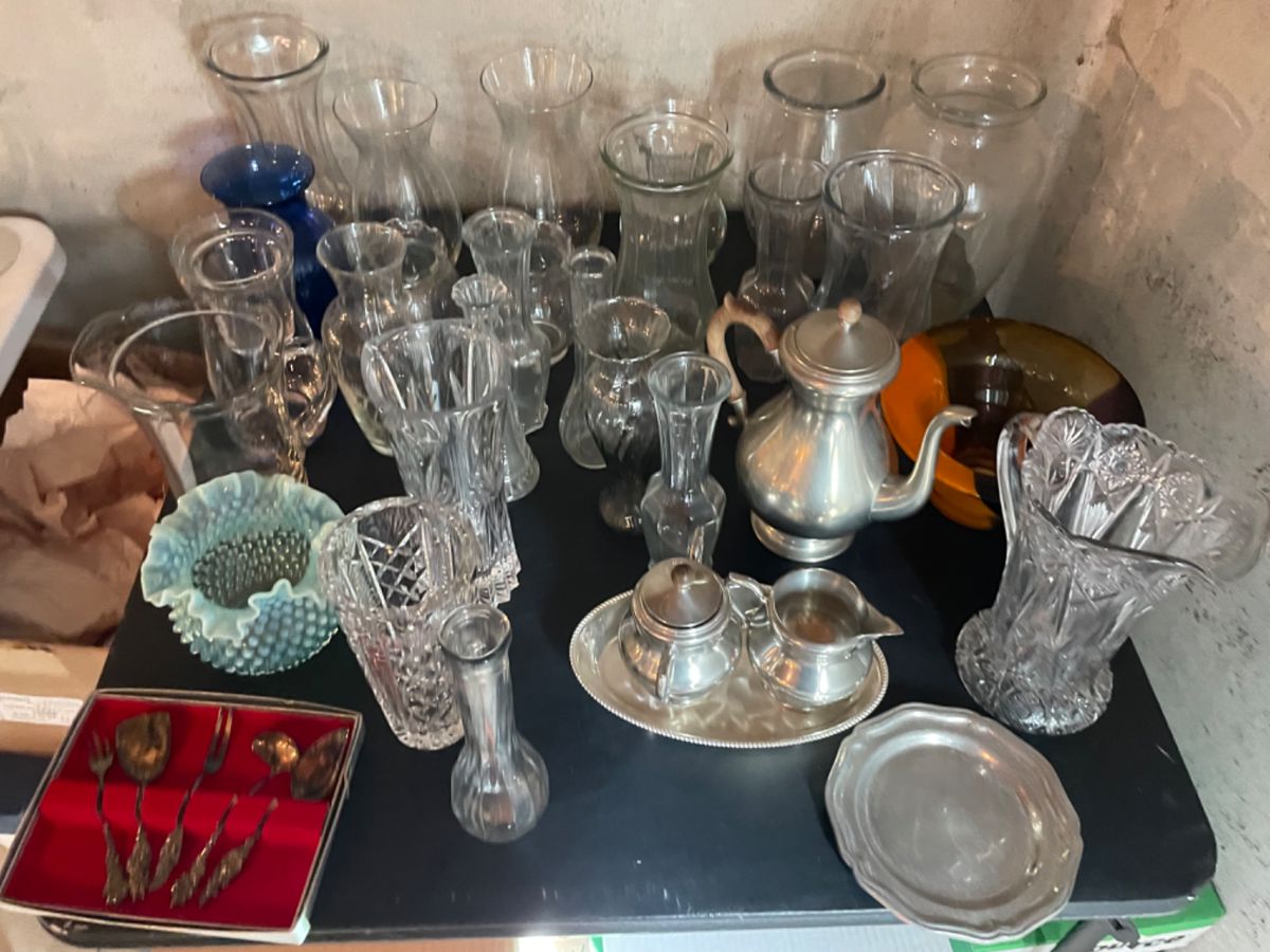 Lynne’s EZ Errands & Estate Sales in Greeley, CO starts on 8/24/2023