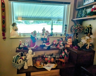 Vintage Annalee Christmas Dolls and other decorations