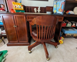 Executive Office Desk, Chair on Wheels