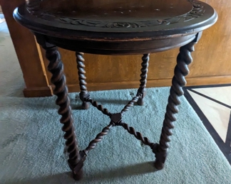 19th Century Round Side Table Turned Leg        