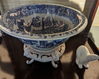 Antique Japanese Bowl on Wood Pedestal                                       Vintage Noritake Polar Bear