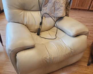 electric recliner