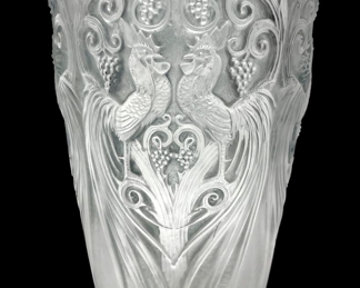 Early Rene Lalique "Coqs et Raisins" Vase c1928
