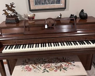 Cable Nelson Spinet Piano with Embroidered Bench
