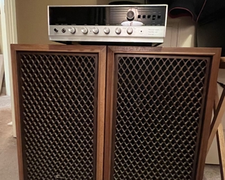 Vintage Sansui speakers