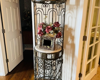 $250
TALL ROUND METAL BAR / WINE RACK
25”DIA x 78”H