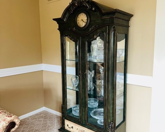 $650
GREEN WOODEN CURIO CABINET WITH CLAW FEET AND CLOCK
42”W x 22”D x 82”H