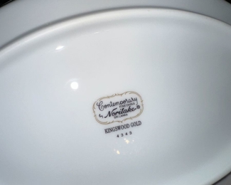 $200
NORITAKE KINGSWOOD GOLD CHINA SET-SERVICE FOR 8