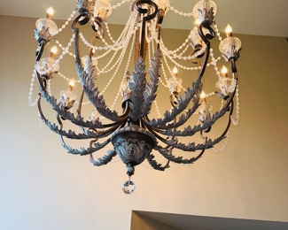 $300
VESTIBULE CHANDALIER 

