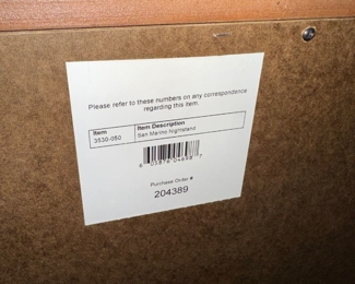 $300
ORNATE DARK BROWN QUEEN SIZE BEDROOM SET
DRESSER WITH MIRROR 
69”L x 18.5”D x 38”H 
MIRROR 49”H
QUEEN BED FRAME 92”L x 66”W x 74”H 
TWO NIGHTSTANDS 30”W x 17”D x 30”H