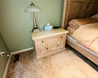 $750
LEXINGTON FURNITURE KING SIZE BEDROOM SET
LONG HIGH DRESSER 
70”L x 20”D x 40”H 
MIRROR 46”H x 52.5”W 
KING SIDE BED-FRAME
91”L x 85”W x 76”H
TWO NIGHTSTANDS
38”L x 20”D x 28”H 