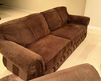 $350
BROYHILL CHOCOLATE BROWN SOFA 
89”L x 37”D x 35”H 
