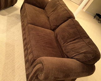 $350
BROYHILL CHOCOLATE BROWN SOFA 
89”L x 37”D x 35”H 
