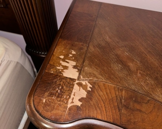 $300
ORNATE DARK BROWN QUEEN SIZE BEDROOM SET
DRESSER WITH MIRROR 
69”L x 18.5”D x 38”H 
MIRROR 49”H
QUEEN BED FRAME 92”L x 66”W x 74”H 
TWO NIGHTSTANDS 30”W x 17”D x 30”H