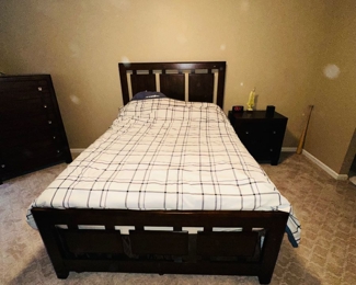 $600
DARK BROWN MODERN 
QUEEN SIZE BEDROOM SET 
TALL DRESSER 38”W x 19”D x 54”H 
DRESSER WITH MIRROR 66”L x 19”D x 36”H 
MIRROR MEASURES 44”H
NIGHTSTAND 28”W x 19”D x 30
QUEEN BED 62.5”W x 86”L x 59”H