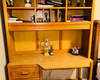 $100 STANLEY FURNITURE DESK WITH HUTCH