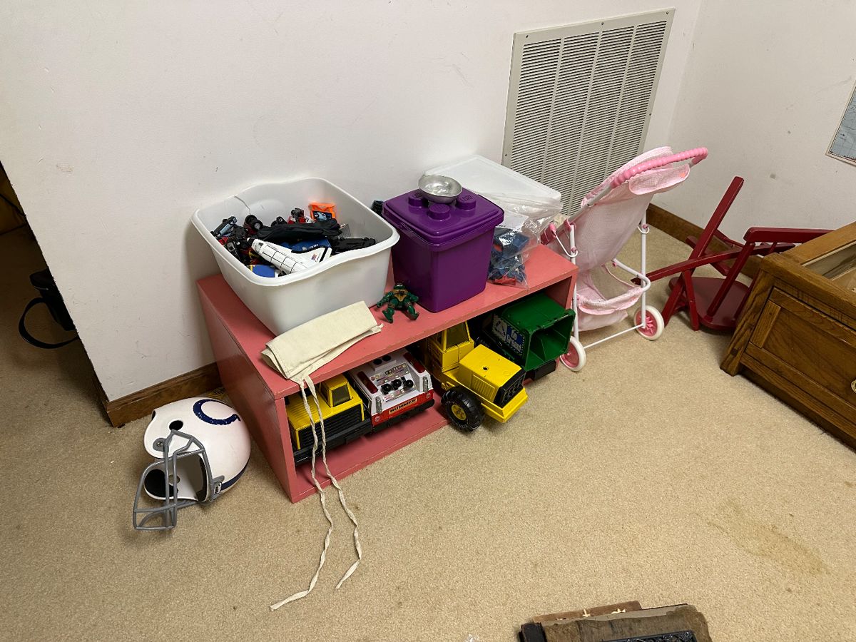 Hunt & Gather Southside Clean Estate starts on 10/27/2023