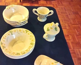 'Poppy Trail' dishes