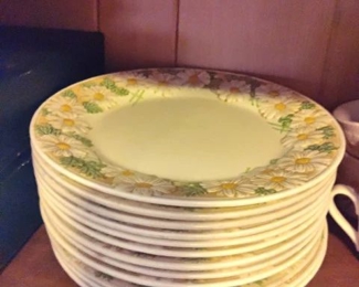 'Poppy Trail' dishes