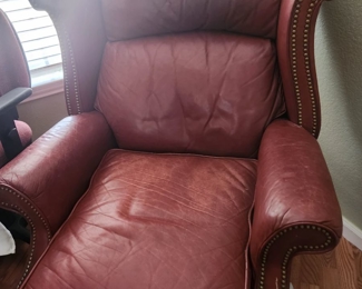 Leather Brass Nail Lounger