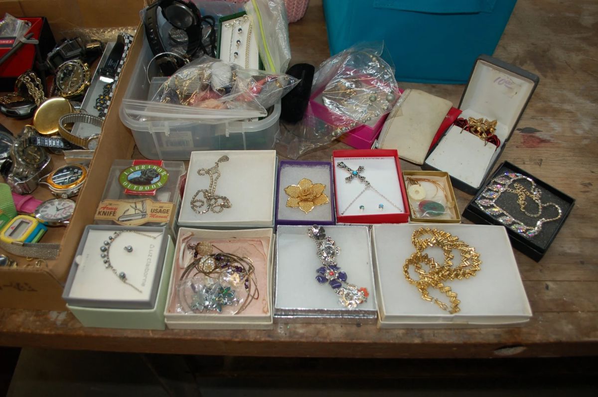 Fine & Costume Jewelry Auction in Ocala, FL starts on 9/15/2023