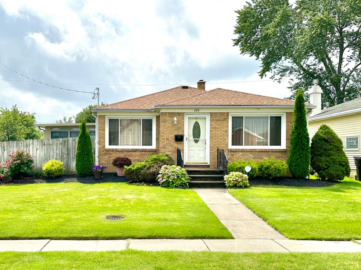 Sweet & Co. Friend's Town of Tonawanda PACKED... starts on 8/25/2023