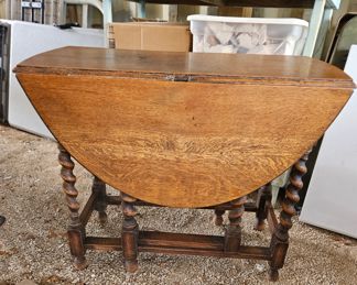 Antique barley twist gate leg drop leaf table