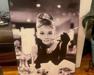 AUDREY BLACK AND WHITE