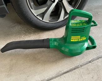 Weed eater 2540 power leaf blower, $30