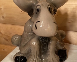 Vintage moose cookie jar