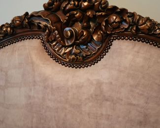 Traditional Style King Size Bed