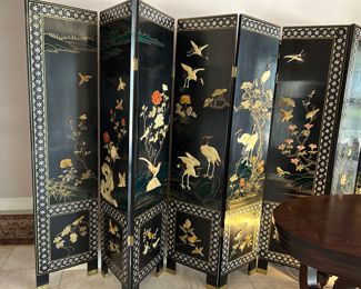 Beautiful Vintage  Chinese lacquered Asian screens with Jade & mother of pearl