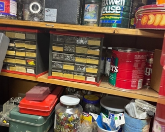 . . . ltos of hardware