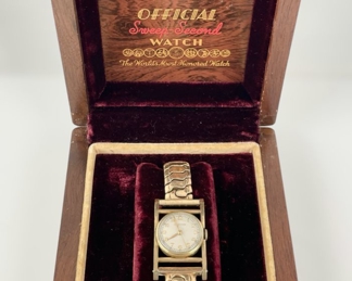 Vintage 1940s Longines 14K Gold Filled 17 Jewel Mechanical Fancy Lug Wristwatch Art Deco Style W/ Original Wooden Box
