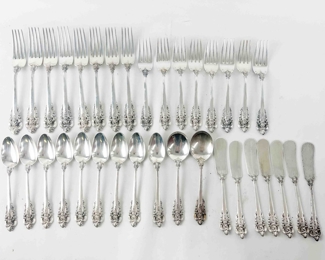 Wallace Sterling Silver Flatware 1558 Grams
