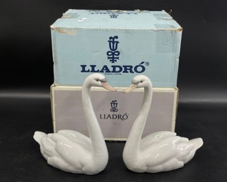 Vintage LLADRO Love Swan Figurines In Original Box
