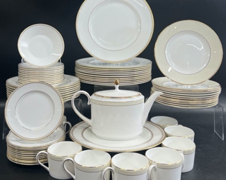 Wedgwood Vera Wang Champagne Duchess English 1759 Bone China Dinner Plates, Salad Plates, Desert Plates, Bowls, Lidded, Tea Pot, Tea Cups, & Large Wedgwood Colonnade W4339 Plate

