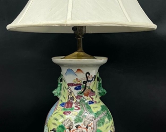 Vintage Chinese Porcelain Table Lamps On Wooden Base

