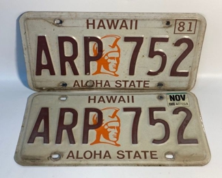 2 Vintage 1980s Hawaii Aloha State License Plates
