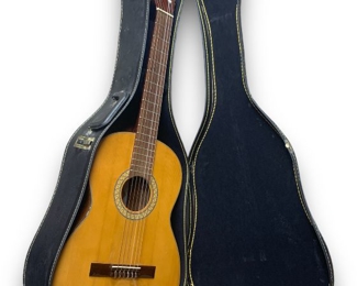 Amada Czechoslovakian 4/4 Sized Classical Guitar Model: 4655-HG w/ Hard Case
