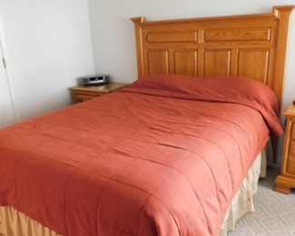 Queen Size Bed Complete