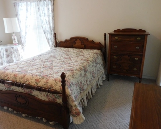 Walnut Inlaid Poster Bed, w.4-Drawer Matching Chest