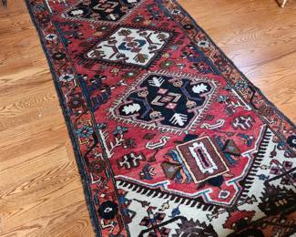 Oriental Runner Carpet - Handwoven. 