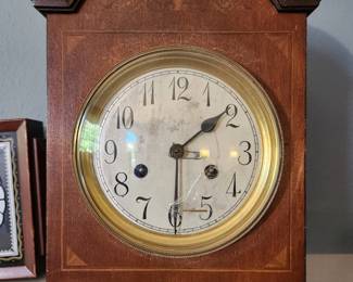 Vintage Mantel Clock